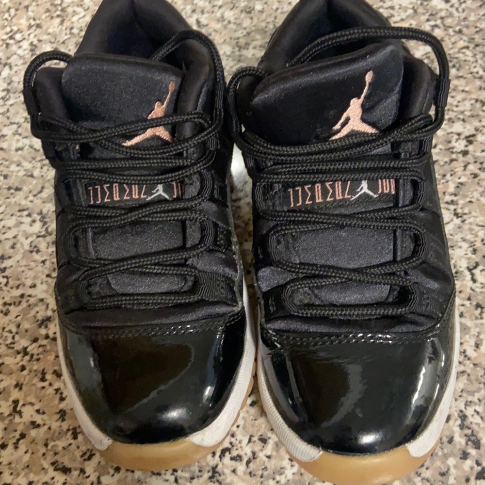 Kids.  Jordan Retro